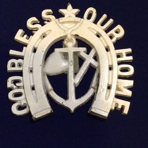 Good luck horseshoe folk art wall or door